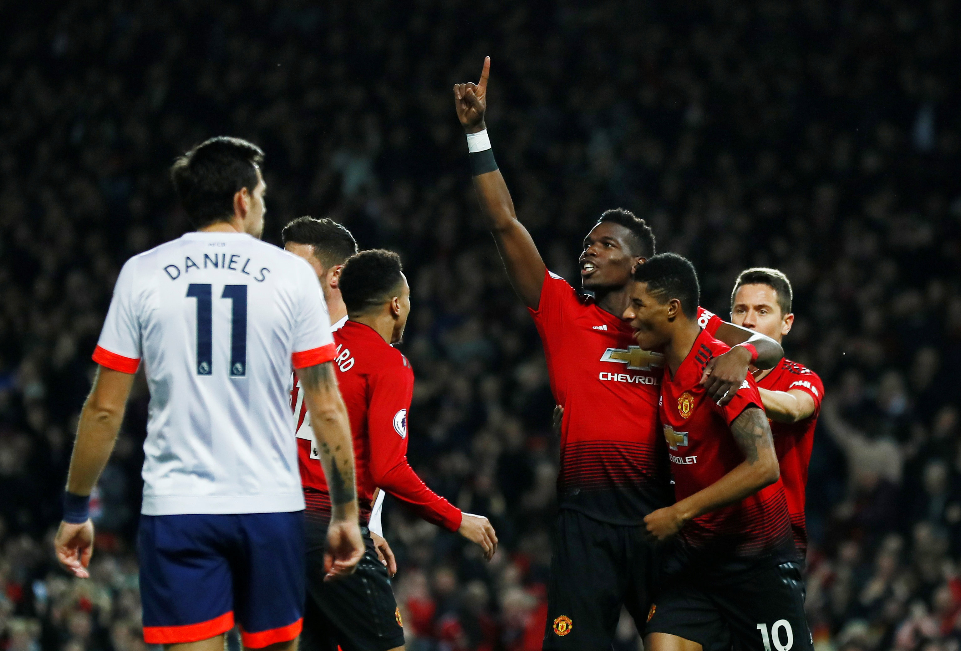 尽全力冲击 尽全力冲击